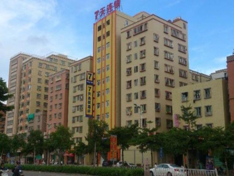 7Days Inn Shantou Coach Terminal Huang He Road מראה חיצוני תמונה