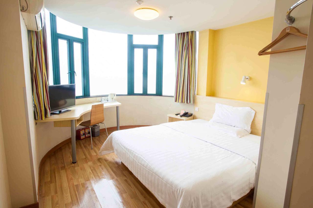 7Days Inn Shantou Coach Terminal Huang He Road חדר תמונה
